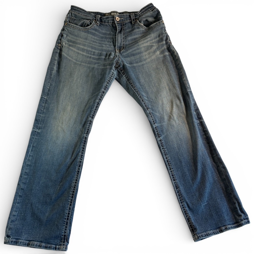 BKE Tyler Jeans Mens 34‎ Large Blue Denim Logo Relaxed Fit Mid Rise Straight Leg